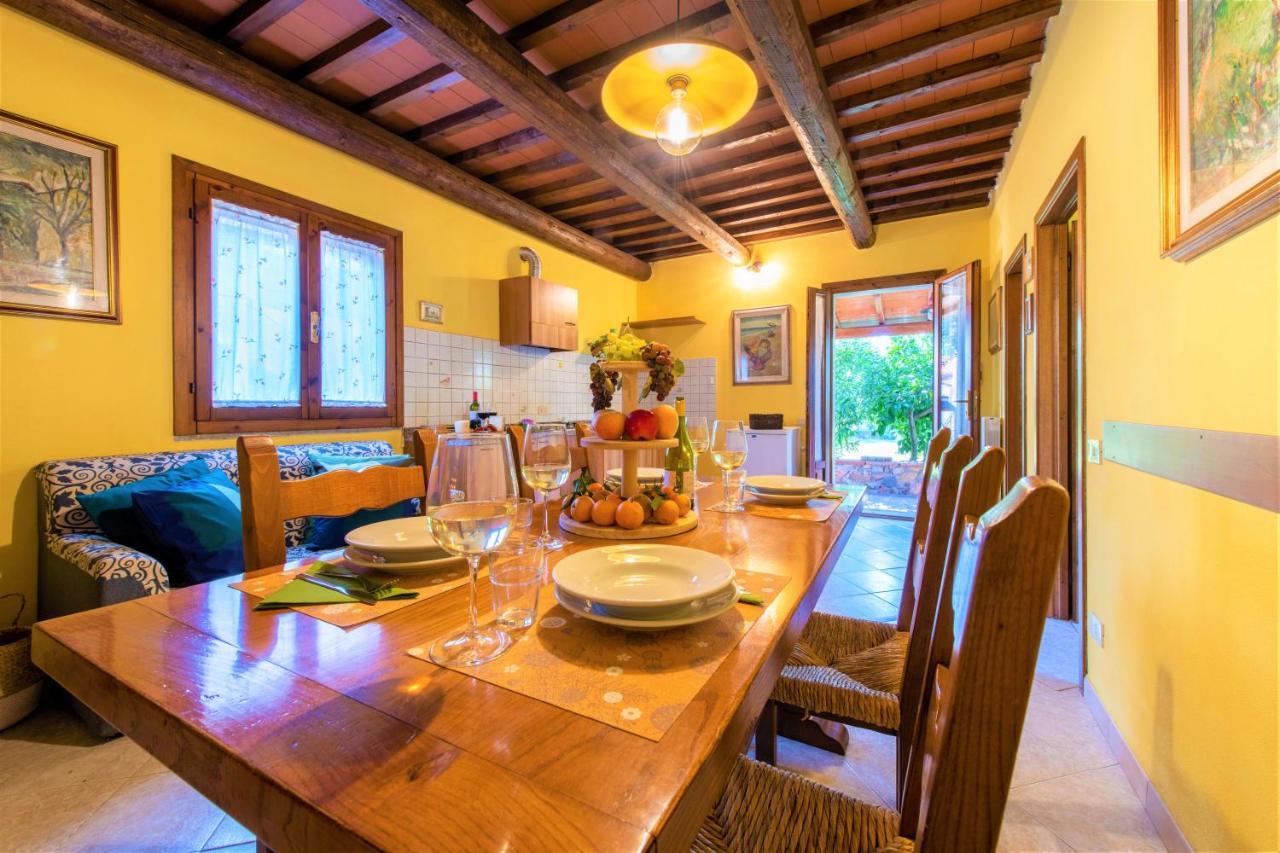 Hostly - Country House Donoratico - Only For Families Bagian luar foto