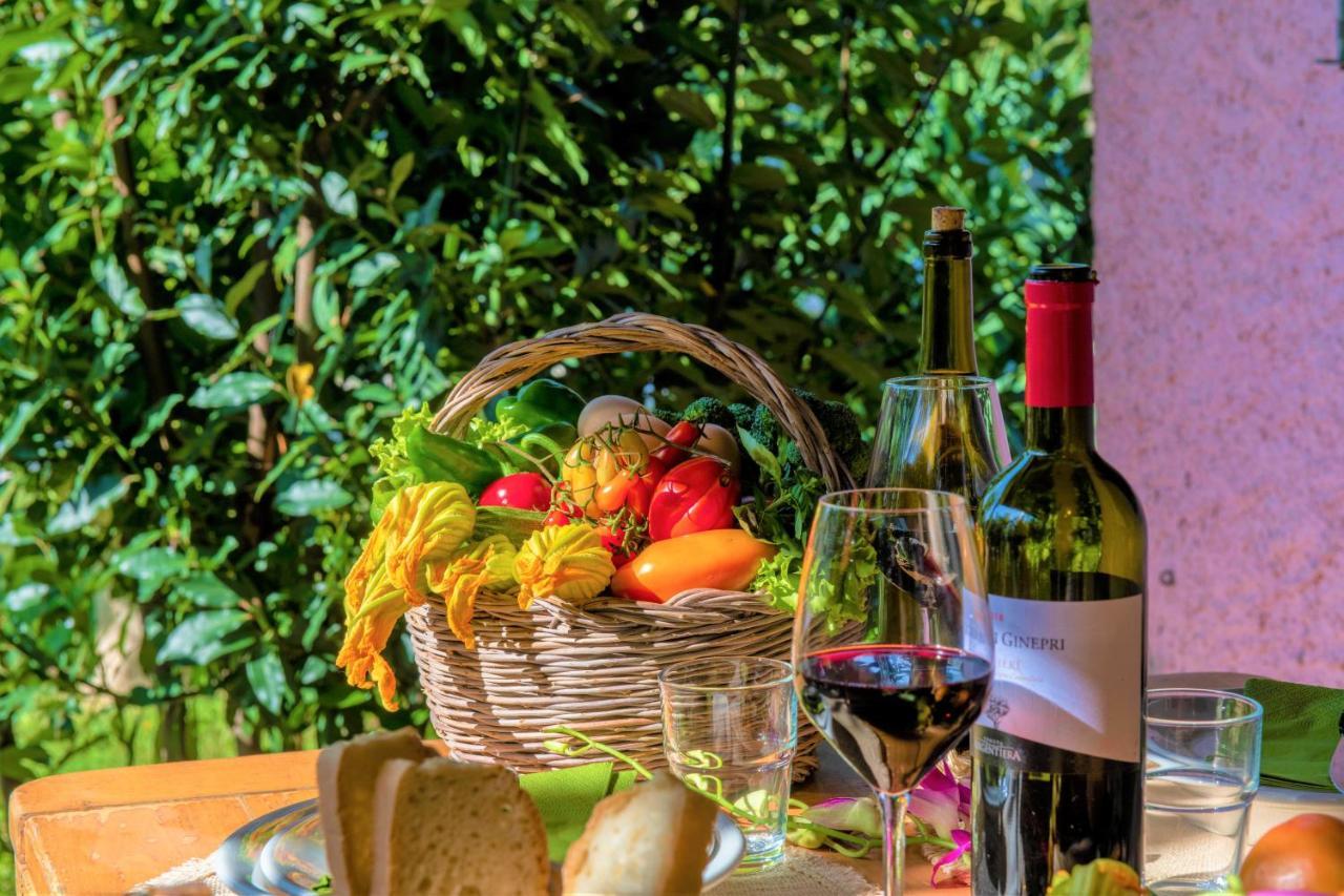 Hostly - Country House Donoratico - Only For Families Bagian luar foto