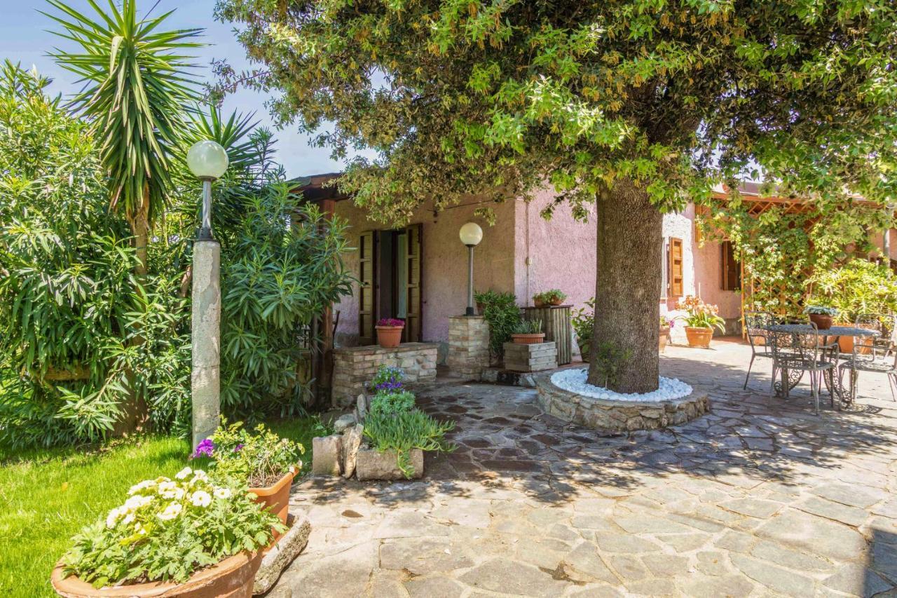 Hostly - Country House Donoratico - Only For Families Bagian luar foto