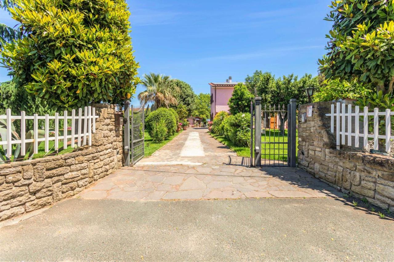 Hostly - Country House Donoratico - Only For Families Bagian luar foto